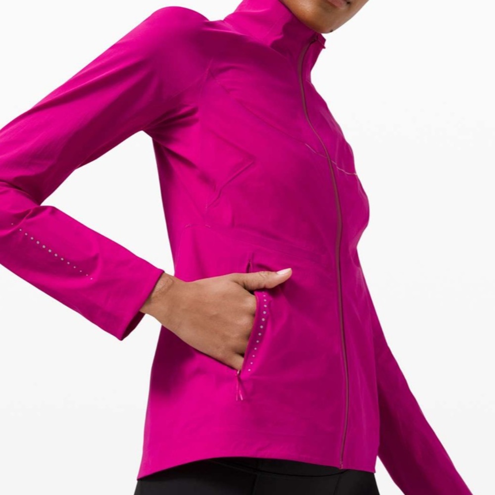 Lululemon Fast and Free Windbreaker
Ripened Raspberry - Picture 4 of 6